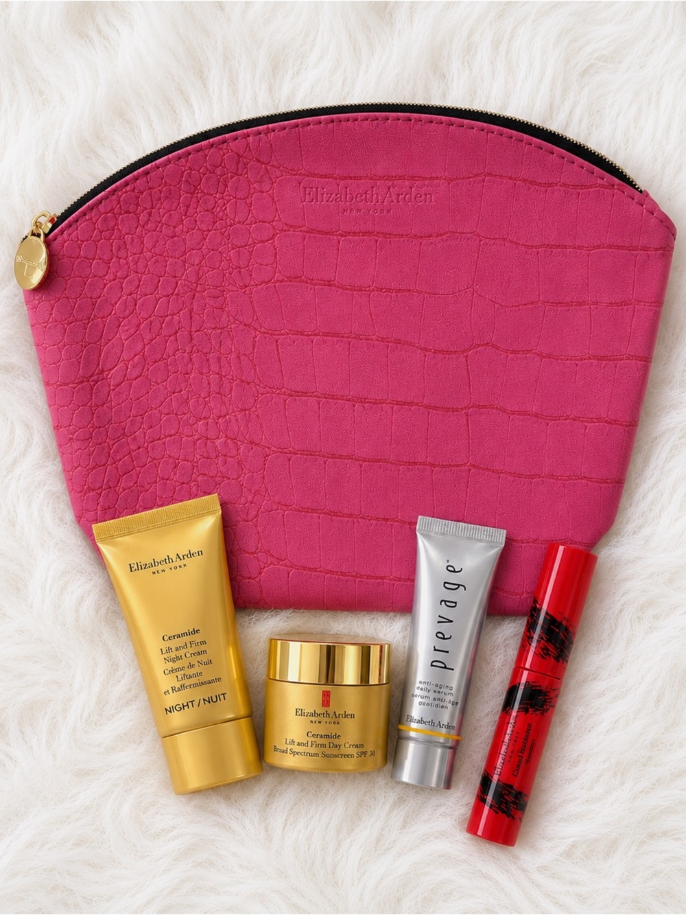 Elizabeth Arden Mini/Travel Size Bag and 4-Piece Beauty Set